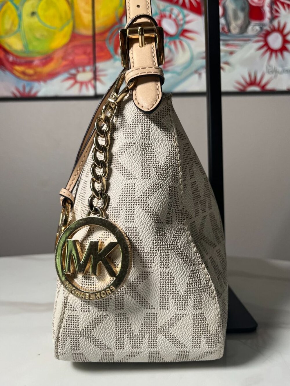 MICHAEL Michael Kors Signature Logo Shoulder Bag + Key Chain - Picture 5 of 16